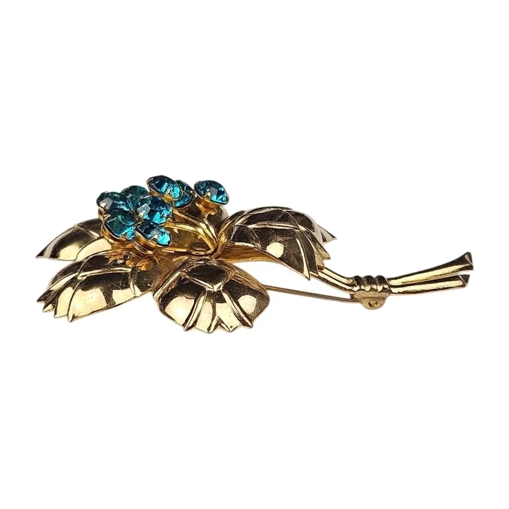 Vintage blue rhinestone